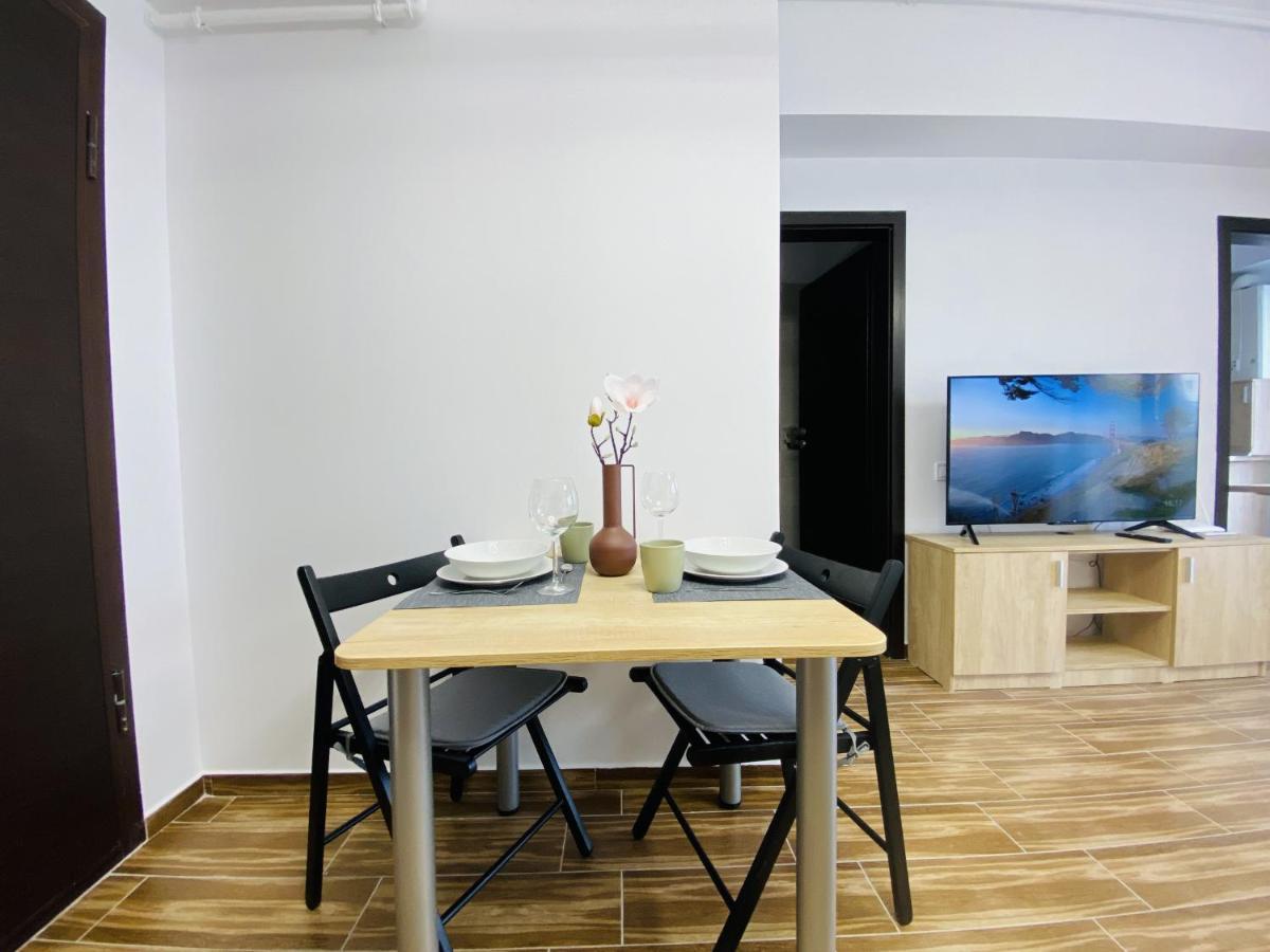 New City Studios With Balcony Bukarest Exterior foto