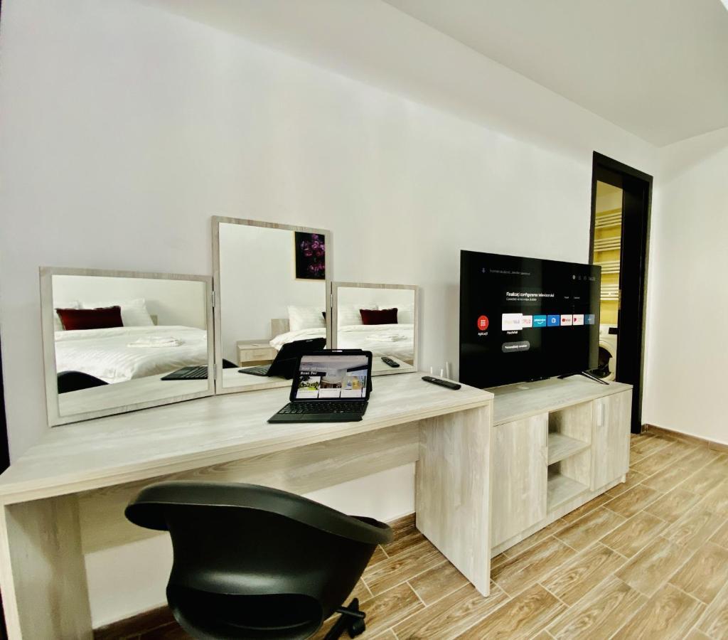 New City Studios With Balcony Bukarest Exterior foto